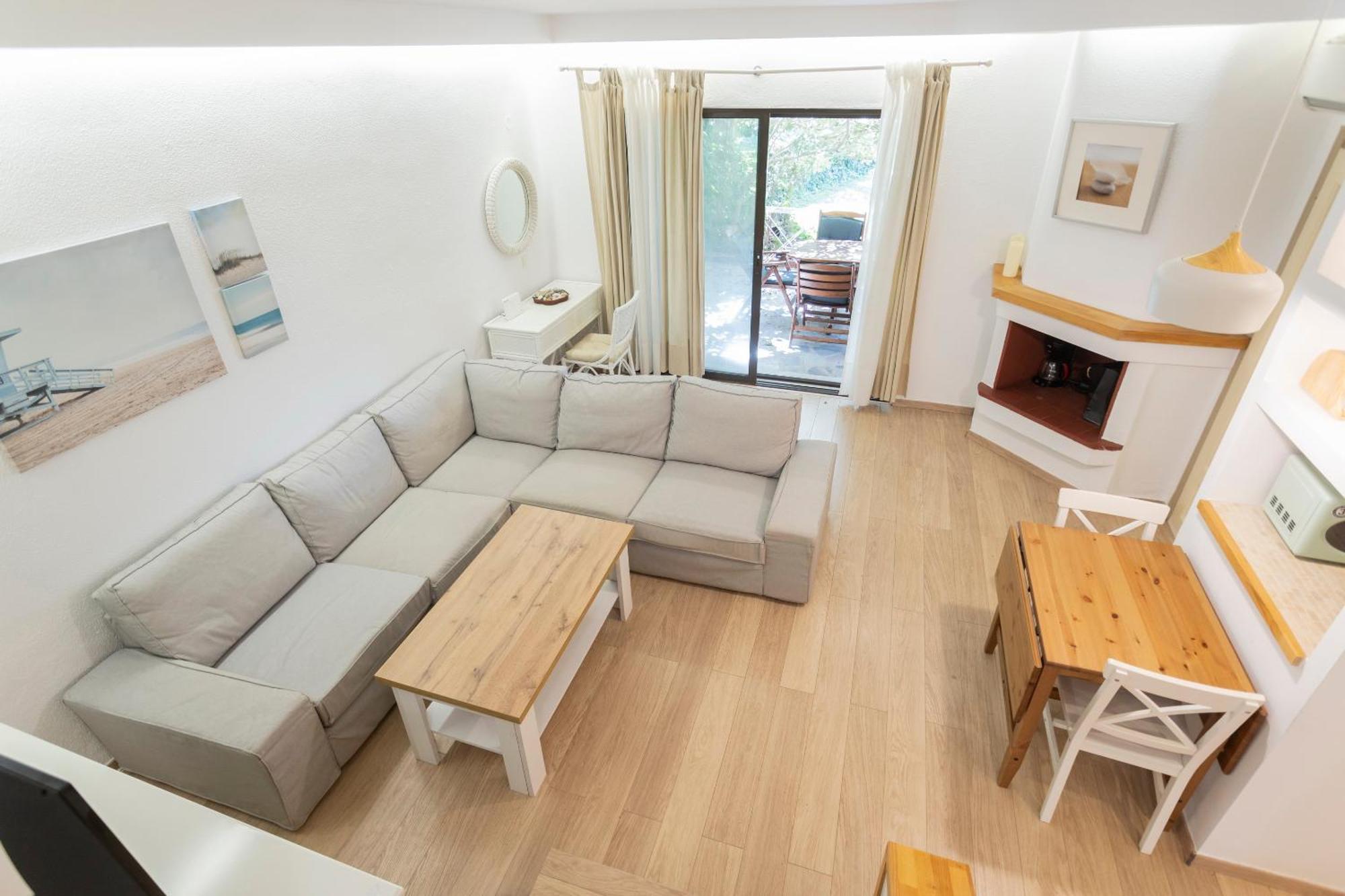 Lovely Villa 3 Min From The Beach Hanioti Exterior photo
